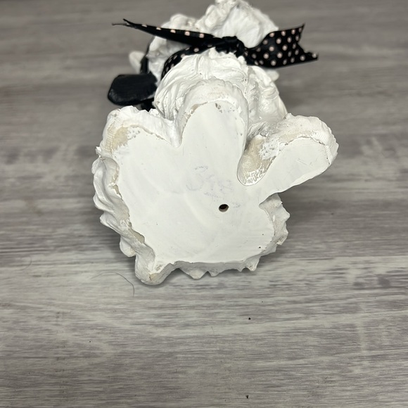 Vintage white pirate dog figurine with eye patch and skull hat - Picture 6 of 6